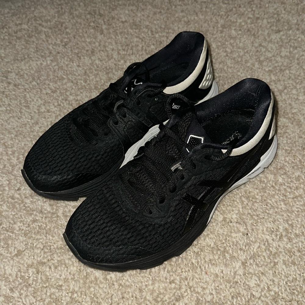 Asics GT 4000